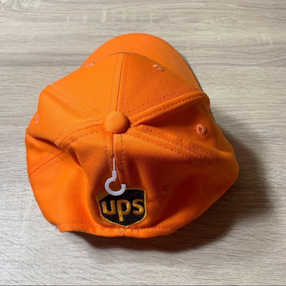 Custom UPS embroidered hat - Picture 3 of 6